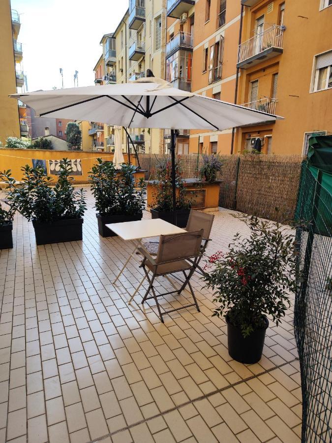 Ak Holidays Apartments 81 Bologna Bagian luar foto