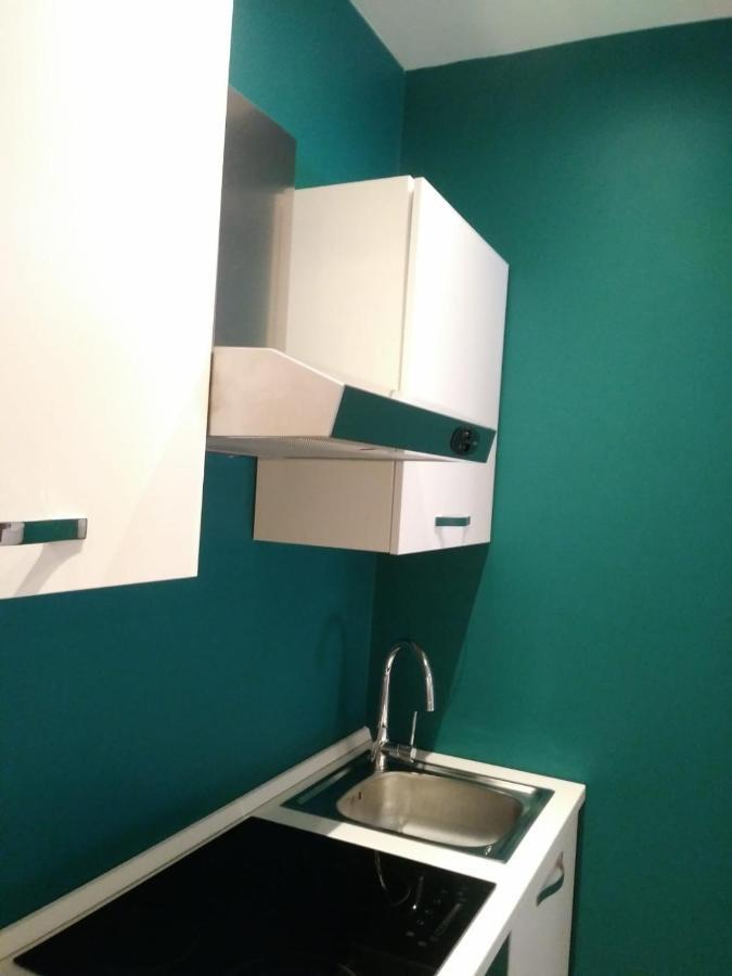 Ak Holidays Apartments 81 Bologna Bagian luar foto